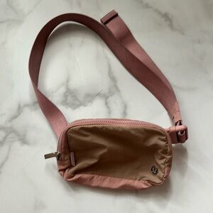 Lululemon belt bag